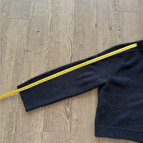 Lululemon merino wool sweater - Picture 4 of 5